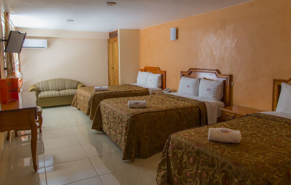 ג'אלאפה Hotel Atenas מראה חיצוני תמונה