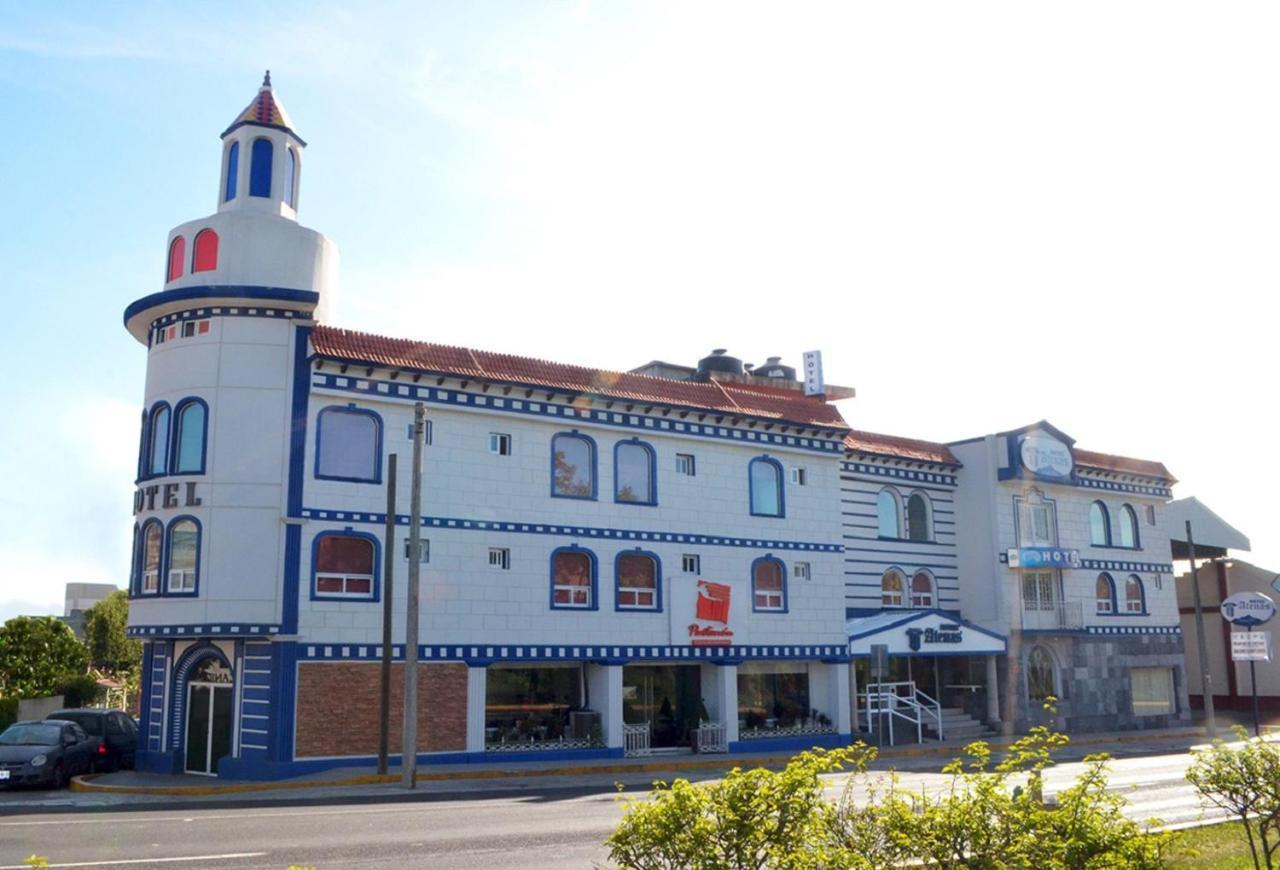 ג'אלאפה Hotel Atenas מראה חיצוני תמונה